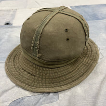Load image into Gallery viewer, 40’s WWII Military HBT Daisy Mae Bucket Hat