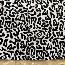 Load image into Gallery viewer, 80’s Korean Military School Camo Button Down Jacket