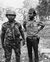 Load image into Gallery viewer, M1964 Military Portuguese Lizard Camo Field Button Down Shirt