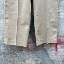 Load image into Gallery viewer, 80’s US Military Khaki Chino Pants