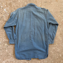 Load image into Gallery viewer, 1940's US Navy Early War Chambray Shirt With Flap Pockets