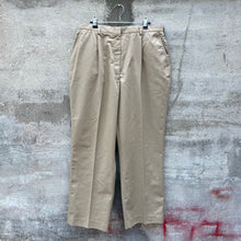 Load image into Gallery viewer, 80’s US Military Khaki Chino Pants
