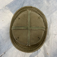 Load image into Gallery viewer, 40’s WWII Military HBT Daisy Mae Bucket Hat