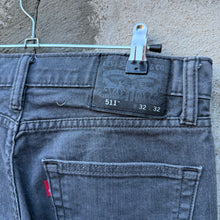 Load image into Gallery viewer, Faded Black Levi's 511 Denim Jeans