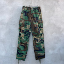 Load image into Gallery viewer, 80s Military Woodland Camouflage Cargo Pants