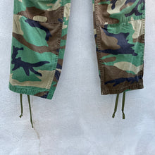 Load image into Gallery viewer, 80s Military Woodland Camouflage Cargo Pants