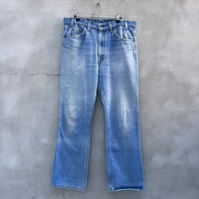 Load image into Gallery viewer, 80's Vintage Levi's 517 Denim Jeans