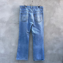 Load image into Gallery viewer, 80's Vintage Levi's 517 Denim Jeans