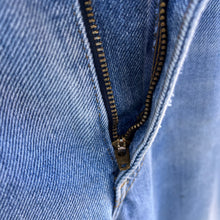 Load image into Gallery viewer, 80's Vintage Levi's 517 Denim Jeans