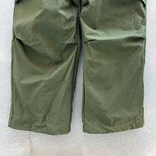 Load image into Gallery viewer, 78’ Military Issue Utility OG-107 Cargo Pants (NOS)