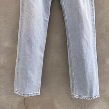Load image into Gallery viewer, 90s Vintage Levi's 501 Denim Jeans