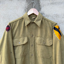 Load image into Gallery viewer, 40's US Military Tan Khaki Patched Button Down Shirt