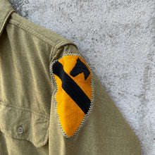 Load image into Gallery viewer, 40's US Military Tan Khaki Patched Button Down Shirt