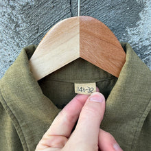 Load image into Gallery viewer, 40's US Military Tan Khaki Patched Button Down Shirt