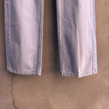Load image into Gallery viewer, 90's Levi's 505 Denim Jeans