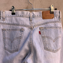 Load image into Gallery viewer, 90's Levi's 505 Denim Jeans