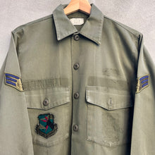 Load image into Gallery viewer, 80's USAF Military Utility Button Down Shirt
