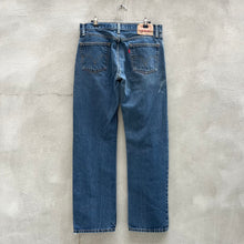 Load image into Gallery viewer, 90's Vintage Levi's 505 Denim Jeans