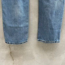 Load image into Gallery viewer, 90s Vintage Levi's 505 Denim Jeans
