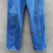 Load image into Gallery viewer, 90's Vintage Wrangler Denim Jeans