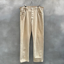 Load image into Gallery viewer, Vintage Levi's 501 Tan Denim Jeans