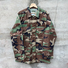 Load image into Gallery viewer, 80's US Military Woodland Ripstop Field Light Jacket