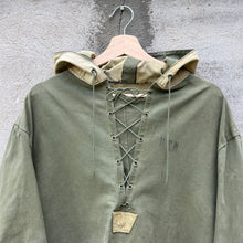 Load image into Gallery viewer, 40's USN Two-Tone Foul Weather Anorak Jacket