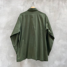 Load image into Gallery viewer, 80s USAF Military Utility Fatigue Button Down Shirt