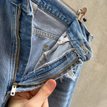 Load image into Gallery viewer, 80’s Vintage Lee Riders Ripped Denim Jeans