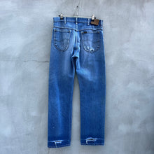 Load image into Gallery viewer, 80’s Vintage Lee Riders Ripped Jeans