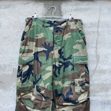 Load image into Gallery viewer, 82' US Military Woodland Camo Cargo Pants
