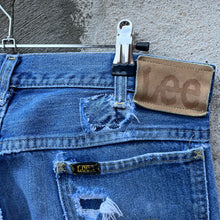Load image into Gallery viewer, 80's Vintage Lee Rider Distressed Denim Jeans