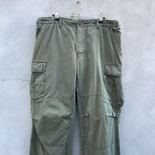 Load image into Gallery viewer, 80s Military Rip-Stop Utility Cargo Pants