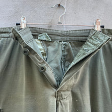 Load image into Gallery viewer, 80s Military Rip-Stop Utility Cargo Pants