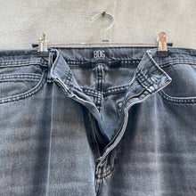 Load image into Gallery viewer, BDG Faded Black Denim