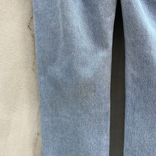 Load image into Gallery viewer, 90’s Calvin Klein Women’s Denim Jeans