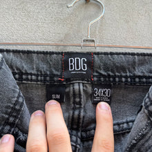 Load image into Gallery viewer, BDG Faded Black Denim