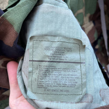 Load image into Gallery viewer, 90’s Military Woodland Camo Rip Stop Jacket
