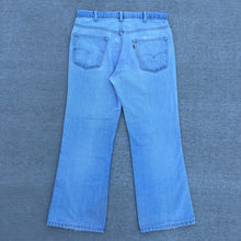 Load image into Gallery viewer, 80’s Levis 517 Jeans