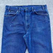 Load image into Gallery viewer, 80’s Levi’s 517 Jeans