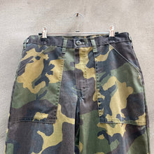 Load image into Gallery viewer, 80’s Civilian Camo Fatigue Pants