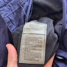 Load image into Gallery viewer, 00’s Navy Military Style Cargo Pants