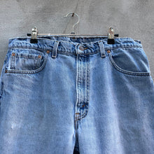 Load image into Gallery viewer, 90’s Levi’s 505 Jeans