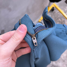 Load image into Gallery viewer, 90’s Levi’s 517 Pants