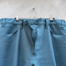Load image into Gallery viewer, 90’s Levi’s 517 Pants