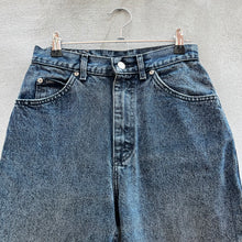 Load image into Gallery viewer, 80’s Women’s Lee Jeans