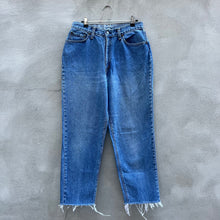 Load image into Gallery viewer, 80’s Levi’s Jeans