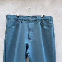 Load image into Gallery viewer, 90’s Levi’s 517 Pants
