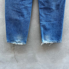 Load image into Gallery viewer, 90’s Carhartt Faded Jeans