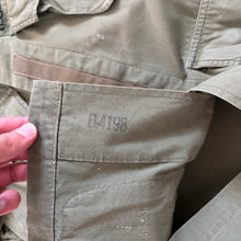 Load image into Gallery viewer, 60’s USAF Slant Pocket Jungle Short Sleeve Shirt
